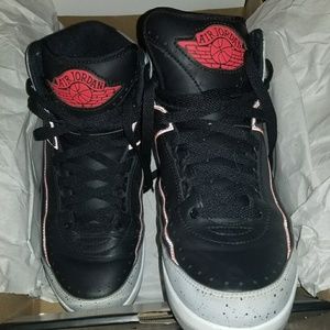 NIKE AIR JORDAN RETRO INFARED 2